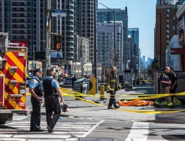 Tρομοκρατική ενέργεια το βαν του τρόμου στο Τορόντο: 10 νεκροί και 15 τραυματίες (βίντεο, φωτό)